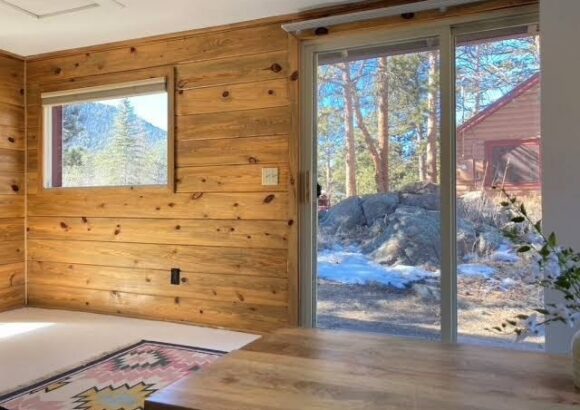 Fresh Remodeled Cabin, perfect location near RMNP & downtown Estes Park Colorado
