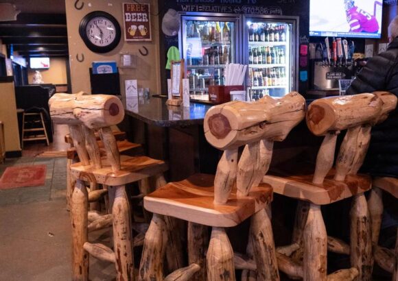 Cousin Pat’s Pub & Grill