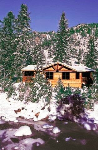 The Evergreens On Fall River Cabins