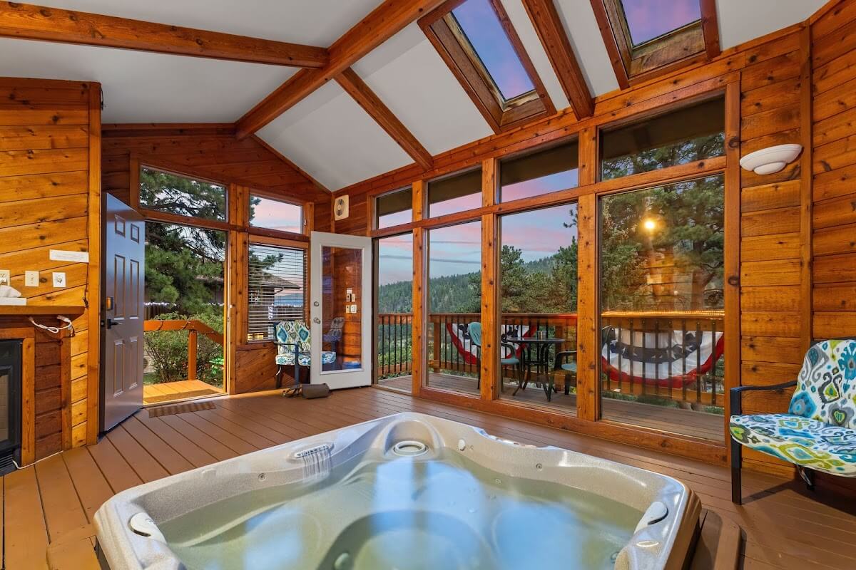 Wildwood Inn – Deluxe Two-Bedroom House