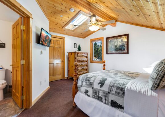 Bugle Pointe B15 by Estes Park Condos – Entire Place
