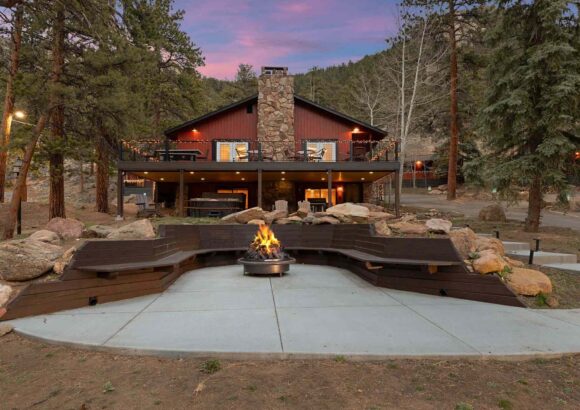 Cabin 3- Cozy, updated cabin 5 min to RMNP