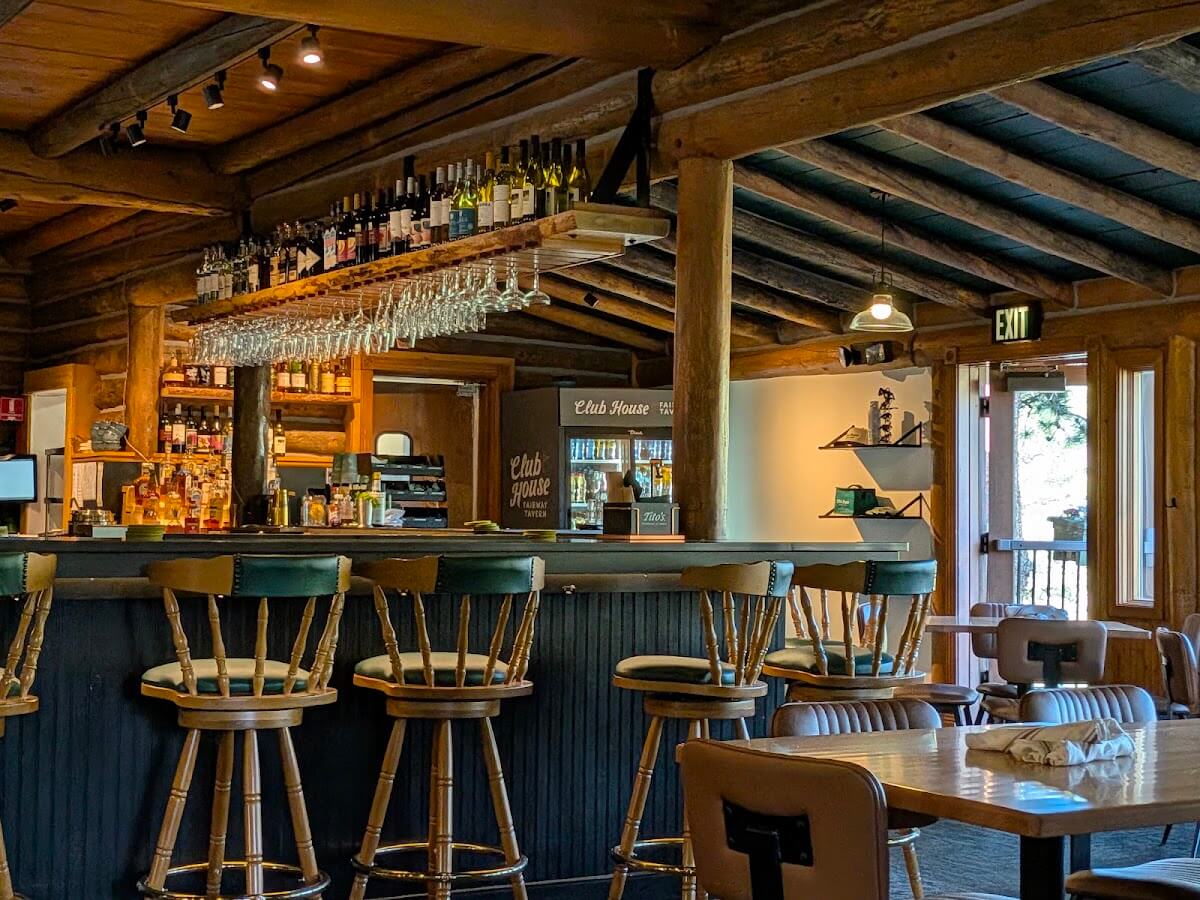 Club House Fairway Tavern