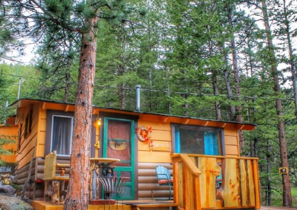 Honeymoon Cabin