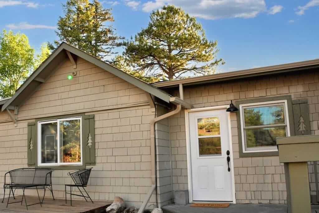 Mount Chiquita Suite