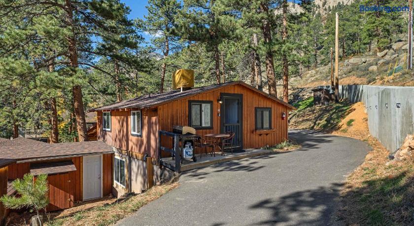 Cabin 10- King Cabin Mins to RMNP