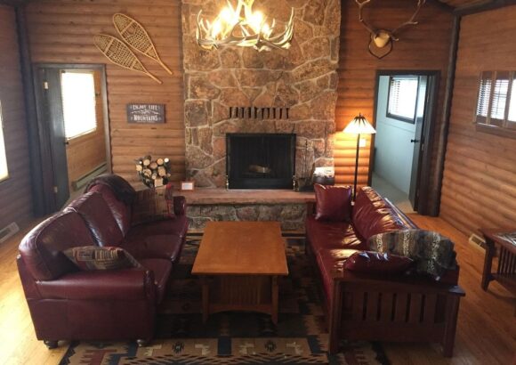 Historic Cabin with Spectacular Views! Full Kitchen, Walk into RMNP 20-NCD0303