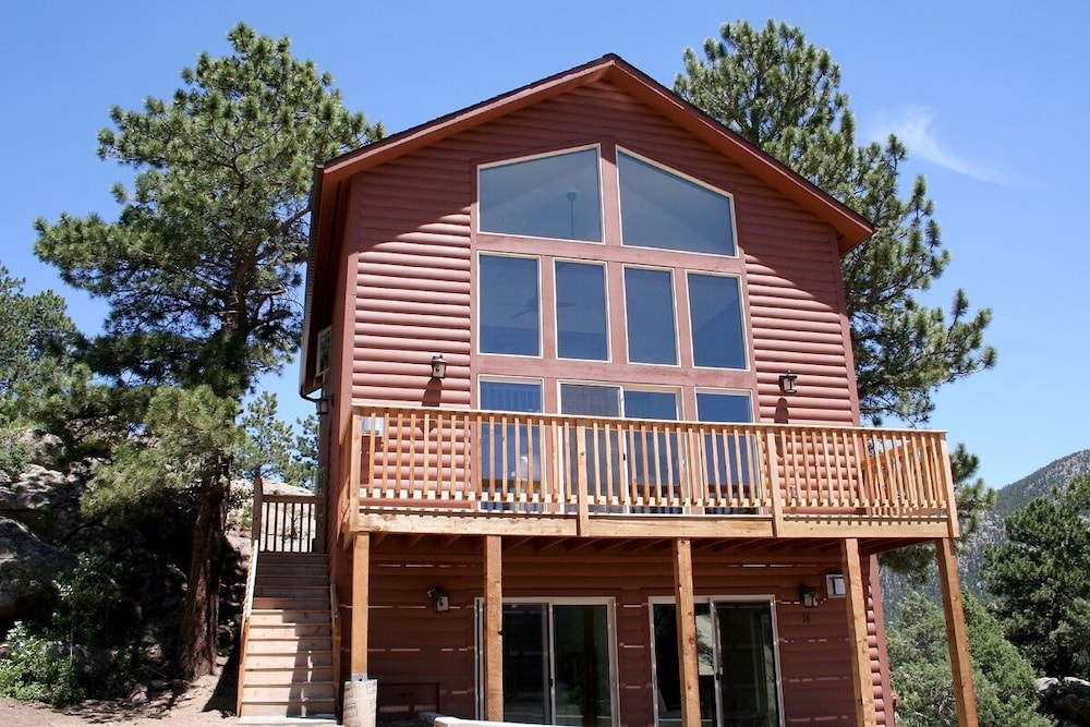 Lazy R Cottages: 16A