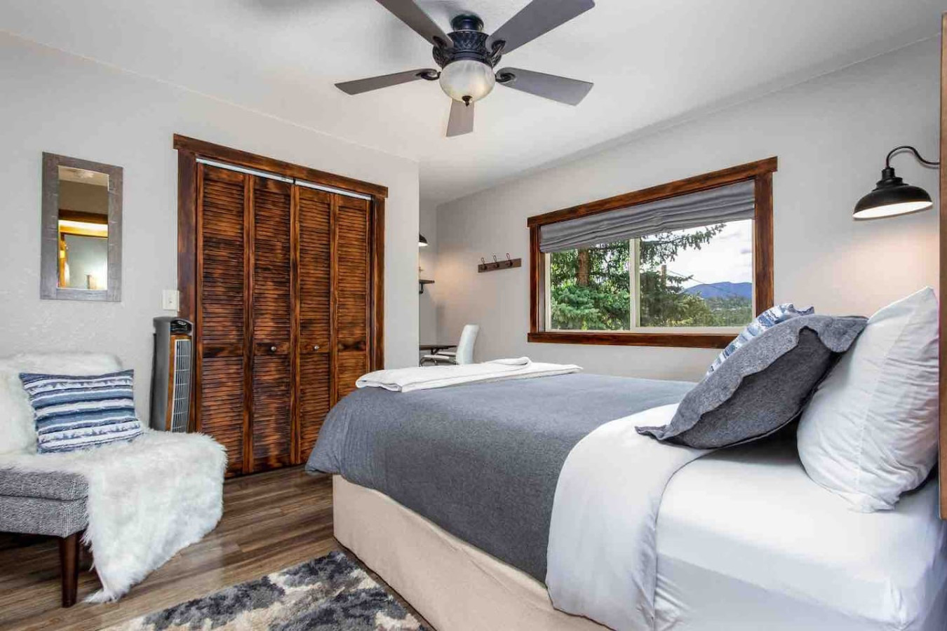 Lux 3BR home -Fall Escape/Views/Wildlife/RMNP – Bluebell Mountain House Estes