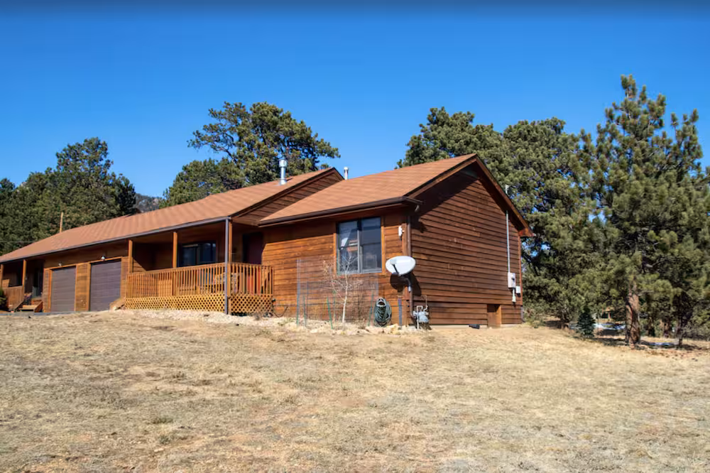 Private home close to downtown- 2 bedrooms 2 bath