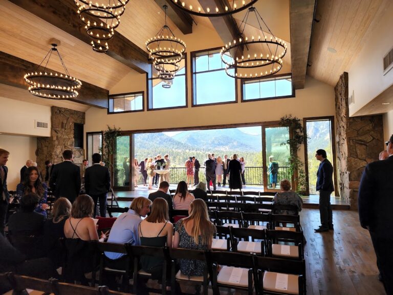 Black Canyon Inn